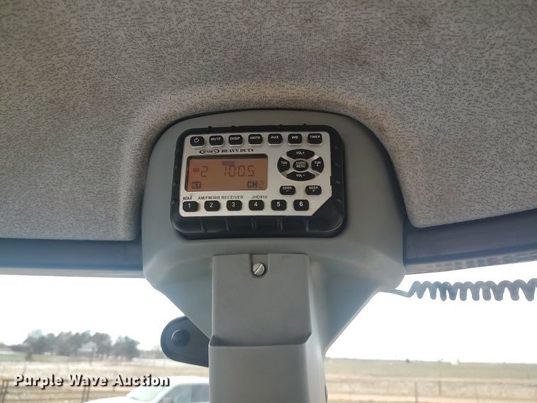 image for item DO3723 2015 New Holland T4.110  MFWD tractor