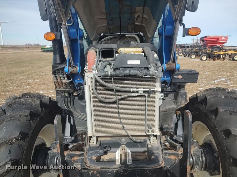 image for item DO3723 2015 New Holland T4.110  MFWD tractor