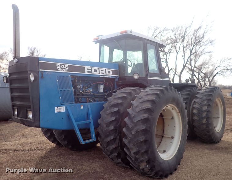 image for item DQ5067 Ford 946 Versatile  4WD tractor