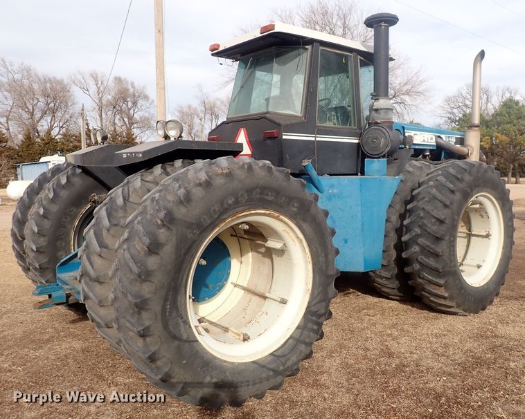 image for item DQ5067 Ford 946 Versatile  4WD tractor