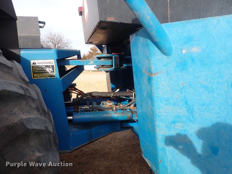 image for item DQ5067 Ford 946 Versatile  4WD tractor