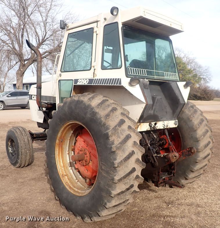 image for item DQ5068 1979 Case 2290  tractor