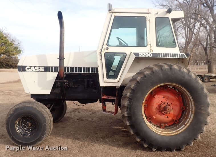 image for item DQ5068 1979 Case 2290  tractor