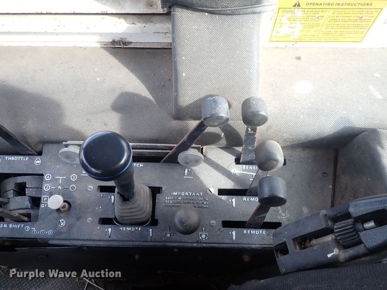 image for item DQ5068 1979 Case 2290  tractor