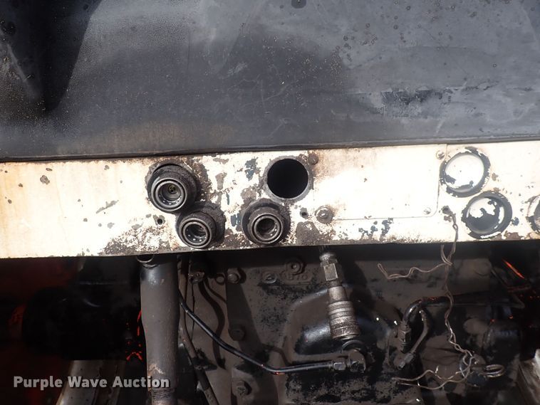 image for item DQ5068 1979 Case 2290  tractor