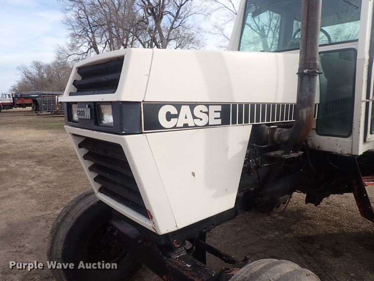 image for item DQ5068 1979 Case 2290  tractor