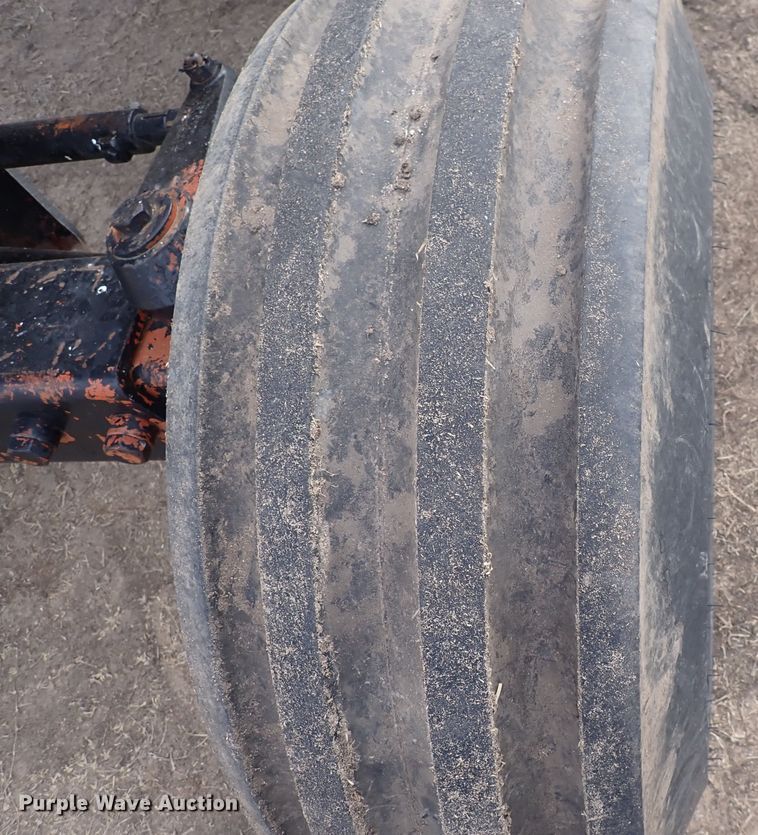 image for item DQ5068 1979 Case 2290  tractor