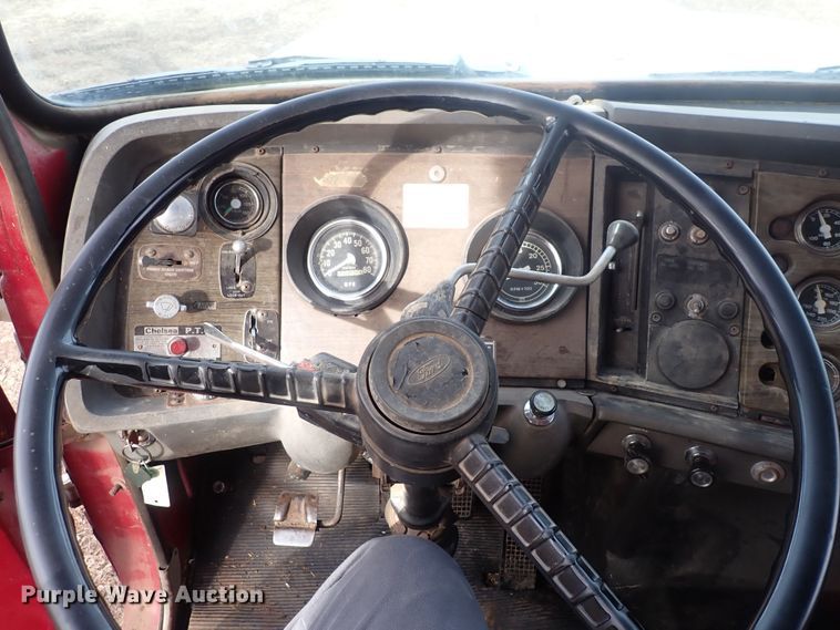 image for item DQ5071 1973 Ford  grain truck