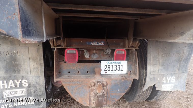 image for item DQ5071 1973 Ford  grain truck