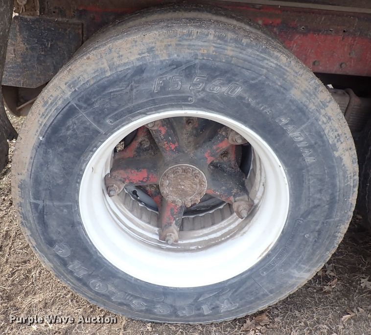 image for item DQ5071 1973 Ford  grain truck