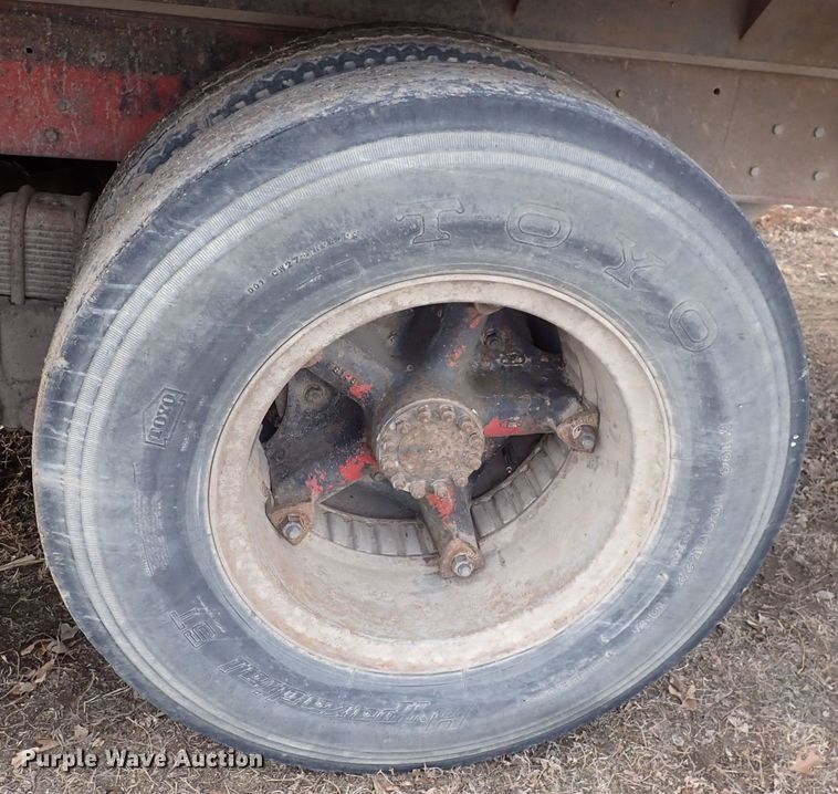 image for item DQ5071 1973 Ford  grain truck