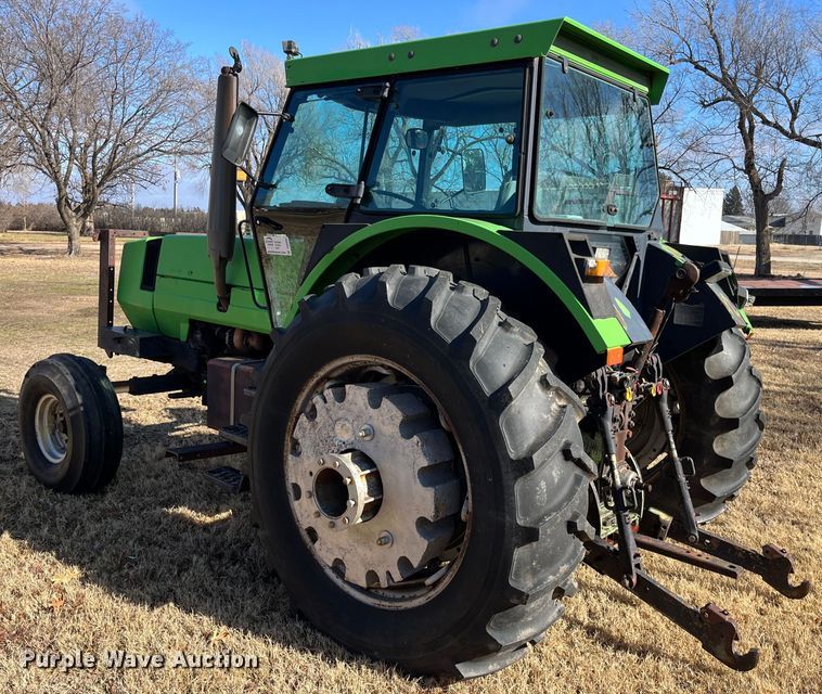 image for item DQ5094 1986 Deutz Allis 7145  tractor