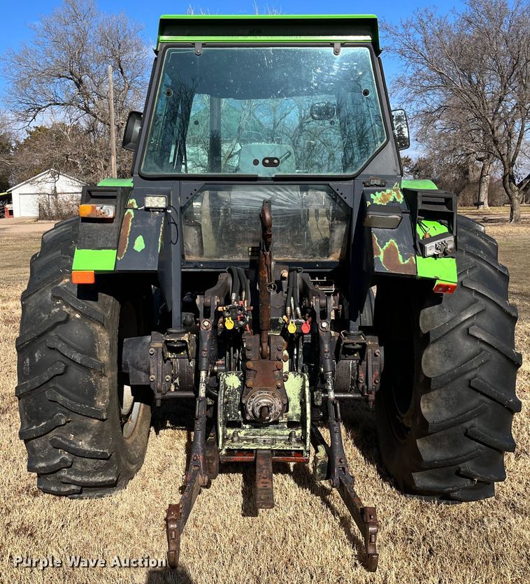 image for item DQ5094 1986 Deutz Allis 7145  tractor