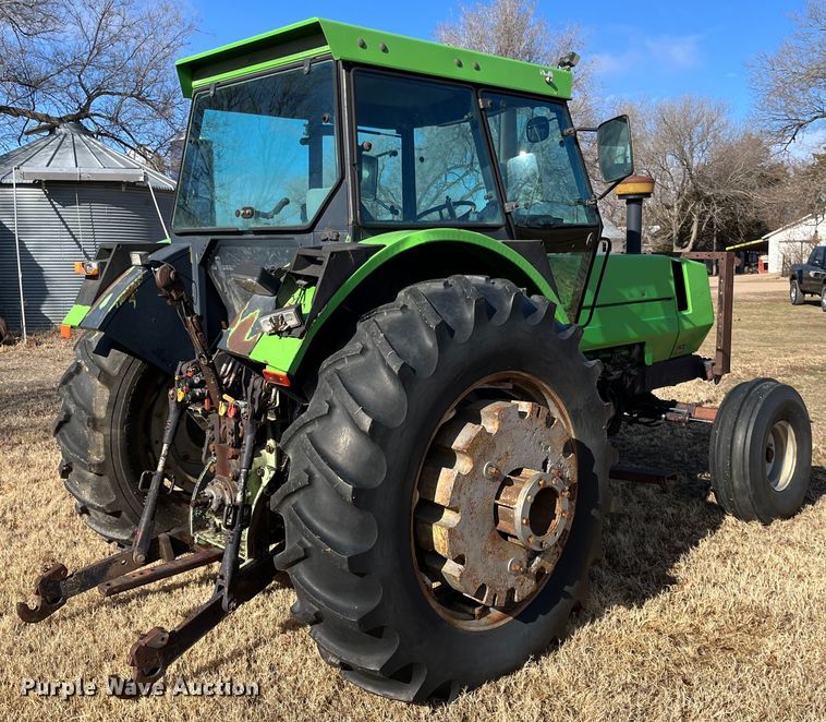 image for item DQ5094 1986 Deutz Allis 7145  tractor