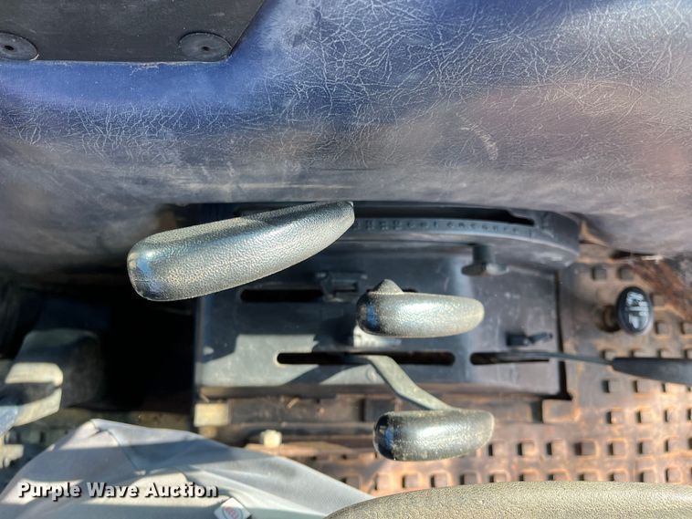 image for item DQ5094 1986 Deutz Allis 7145  tractor