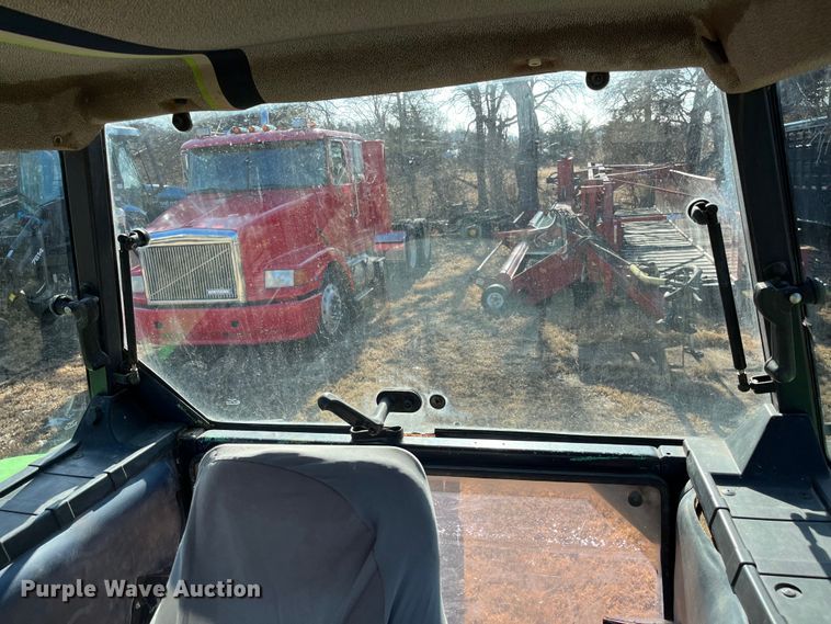 image for item DQ5094 1986 Deutz Allis 7145  tractor