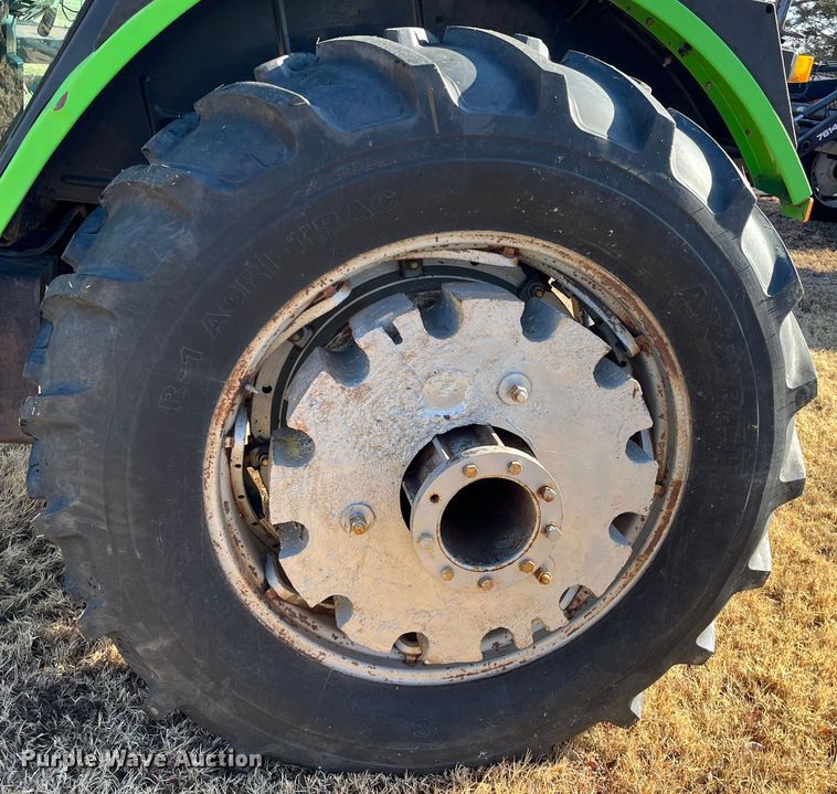 image for item DQ5094 1986 Deutz Allis 7145  tractor