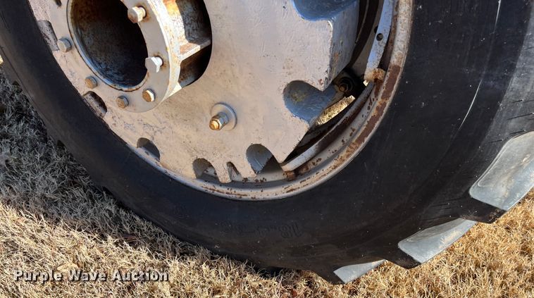 image for item DQ5094 1986 Deutz Allis 7145  tractor