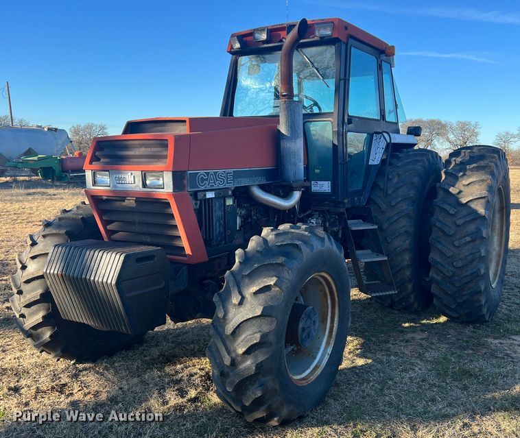 image for item DS2700 Case 3594  MFWD tractor