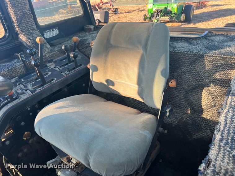 image for item DS2700 Case 3594  MFWD tractor