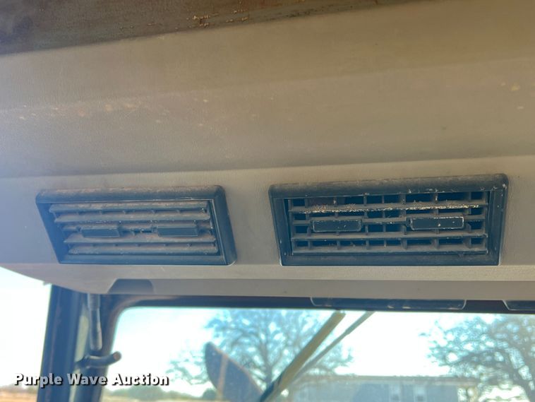 image for item DS2700 Case 3594  MFWD tractor