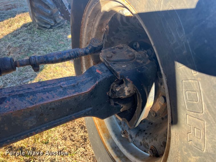 image for item DS2700 Case 3594  MFWD tractor