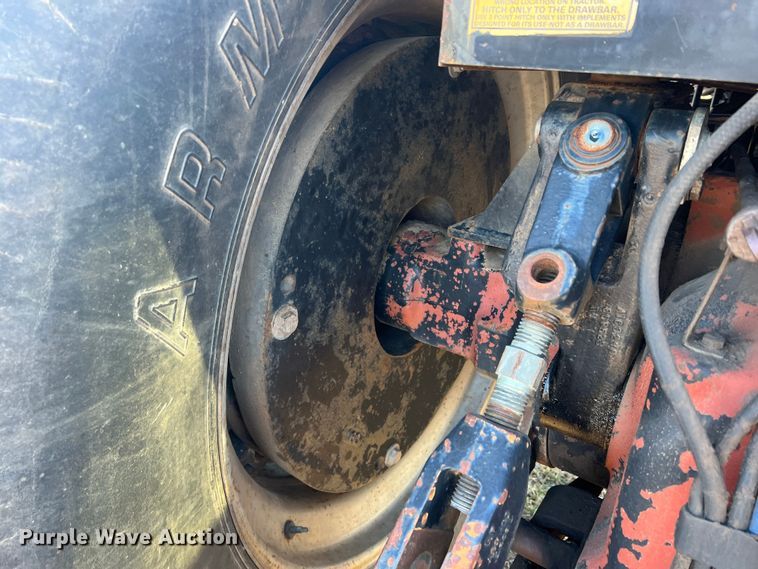 image for item DS2700 Case 3594  MFWD tractor