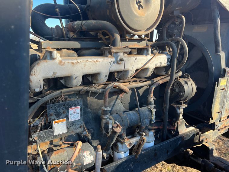 image for item DS2700 Case 3594  MFWD tractor