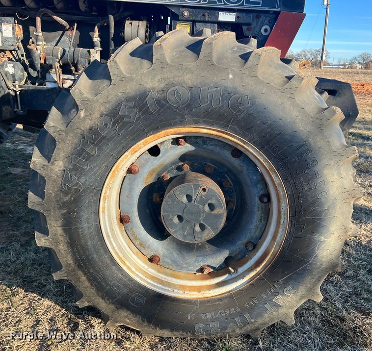 image for item DS2700 Case 3594  MFWD tractor