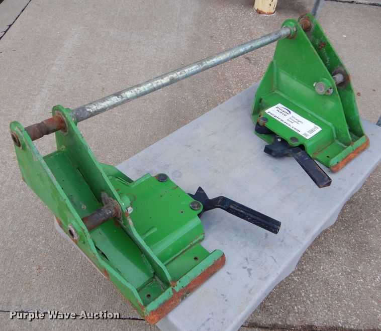 image for item DS6315 John Deere  tractor loader to skid steer adapter