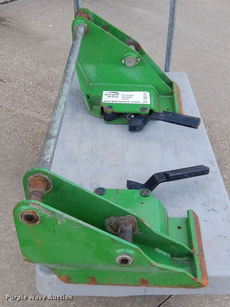 image for item DS6315 John Deere  tractor loader to skid steer adapter