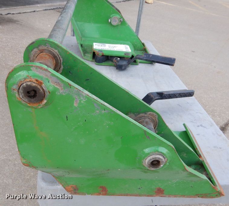 image for item DS6315 John Deere  tractor loader to skid steer adapter