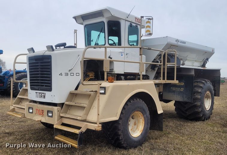 image for item EB9750 Tyler Titan 4300  applicator