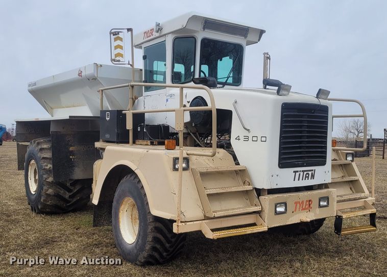 image for item EB9750 Tyler Titan 4300  applicator