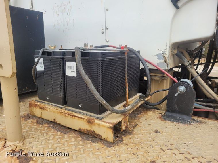 image for item EB9750 Tyler Titan 4300  applicator