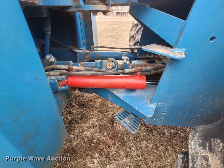 image for item EB9751 1994 Ford 9680  4WD tractor