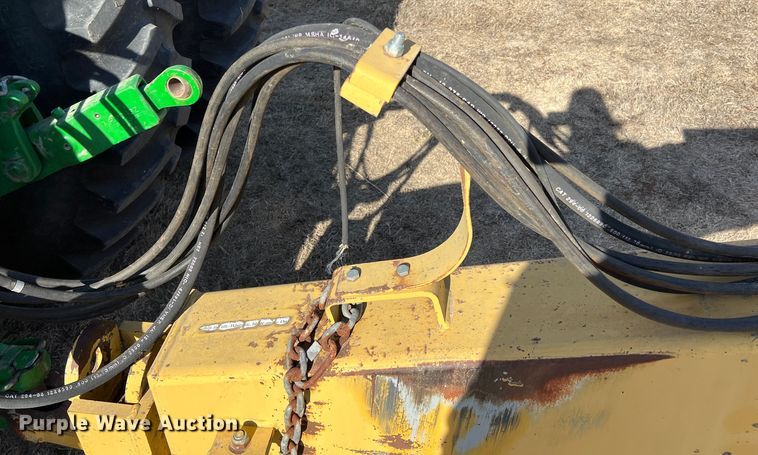 image for item ID9391 Globestar HD16  grader