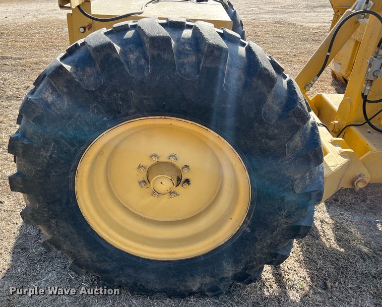 image for item ID9391 Globestar HD16  grader