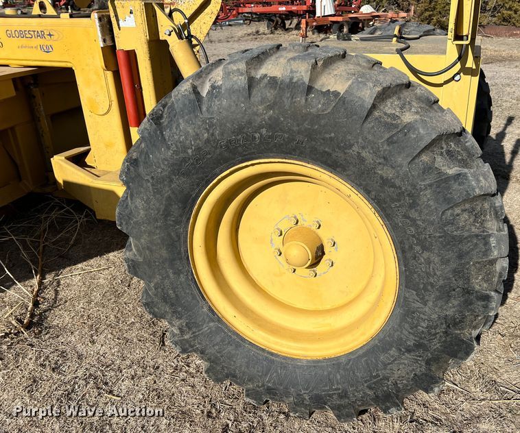 image for item ID9391 Globestar HD16  grader