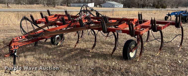 image for item ID9397 Case IH 5700  NH3 applicator