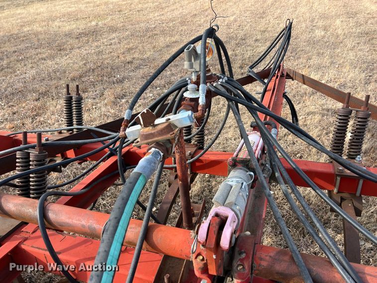 image for item ID9397 Case IH 5700  NH3 applicator