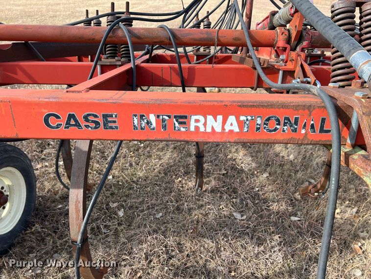 image for item ID9397 Case IH 5700  NH3 applicator