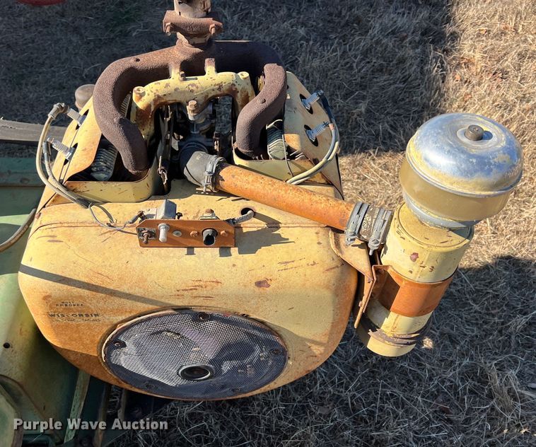 image for item ID9422 John Deere 214WS  small square baler