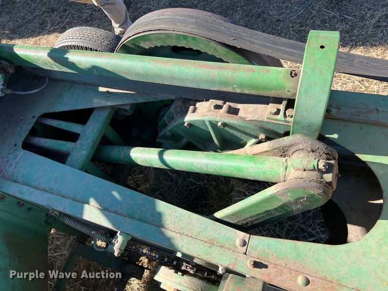 image for item ID9422 John Deere 214WS  small square baler
