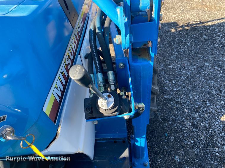 image for item JW9196 Mitsubishi MT3201FD  tractor