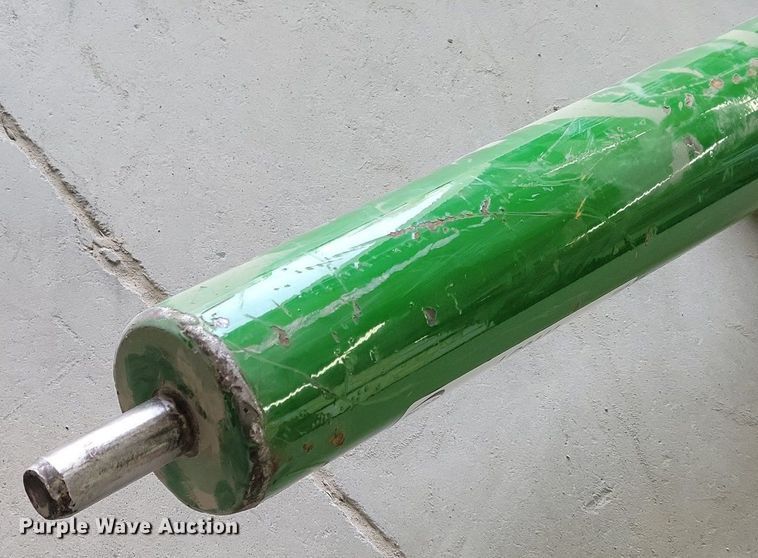 image for item LG9444 John Deere  auger