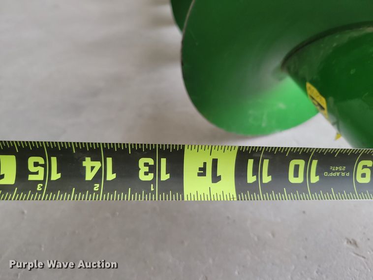 image for item LG9444 John Deere  auger