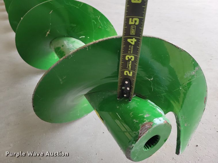 image for item LG9444 John Deere  auger