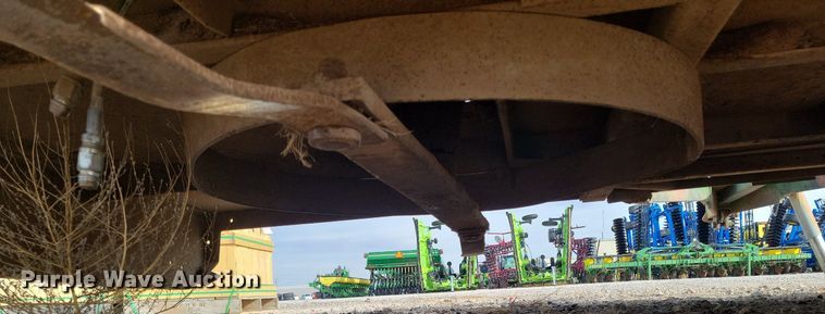 image for item LG9446 John Deere 737  rotary mower