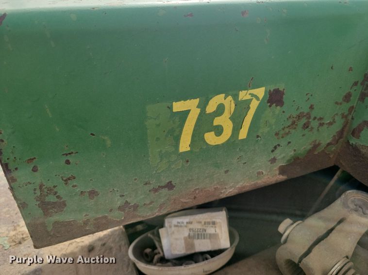 image for item LG9446 John Deere 737  rotary mower